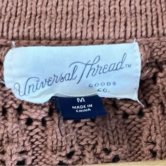 Universal Thread Women's Medium Brown Open Knit V-Neck Cropped Collar Sweater - Picture 6 of 7